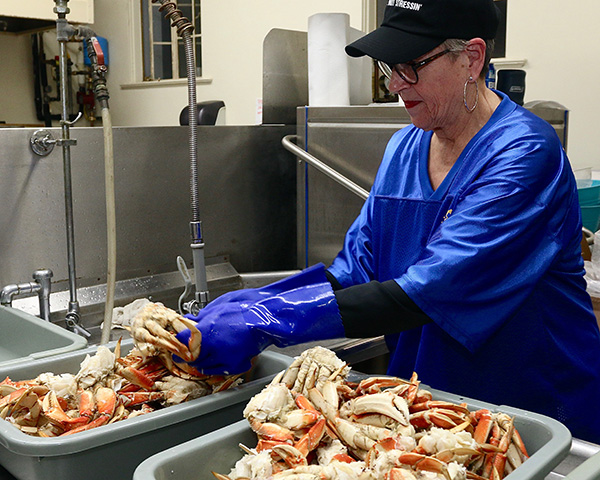 Joan Darling Preppring Crab in Kitchen