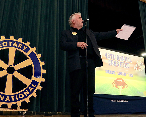 Steve Stout is Auctioneer